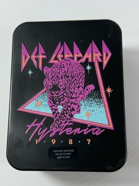 NWT-Def Leppard Hysteria 1987 1-Pair Adult Crew Socks in Collector Tin